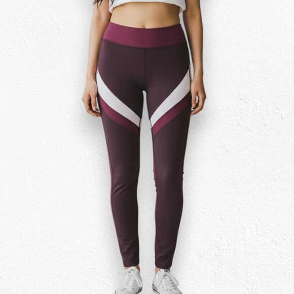 Fabletics Brogan Salar Plum Wine Mesh 7/8 Active Leggings Athleisure Size XS - Picture 2 of 7